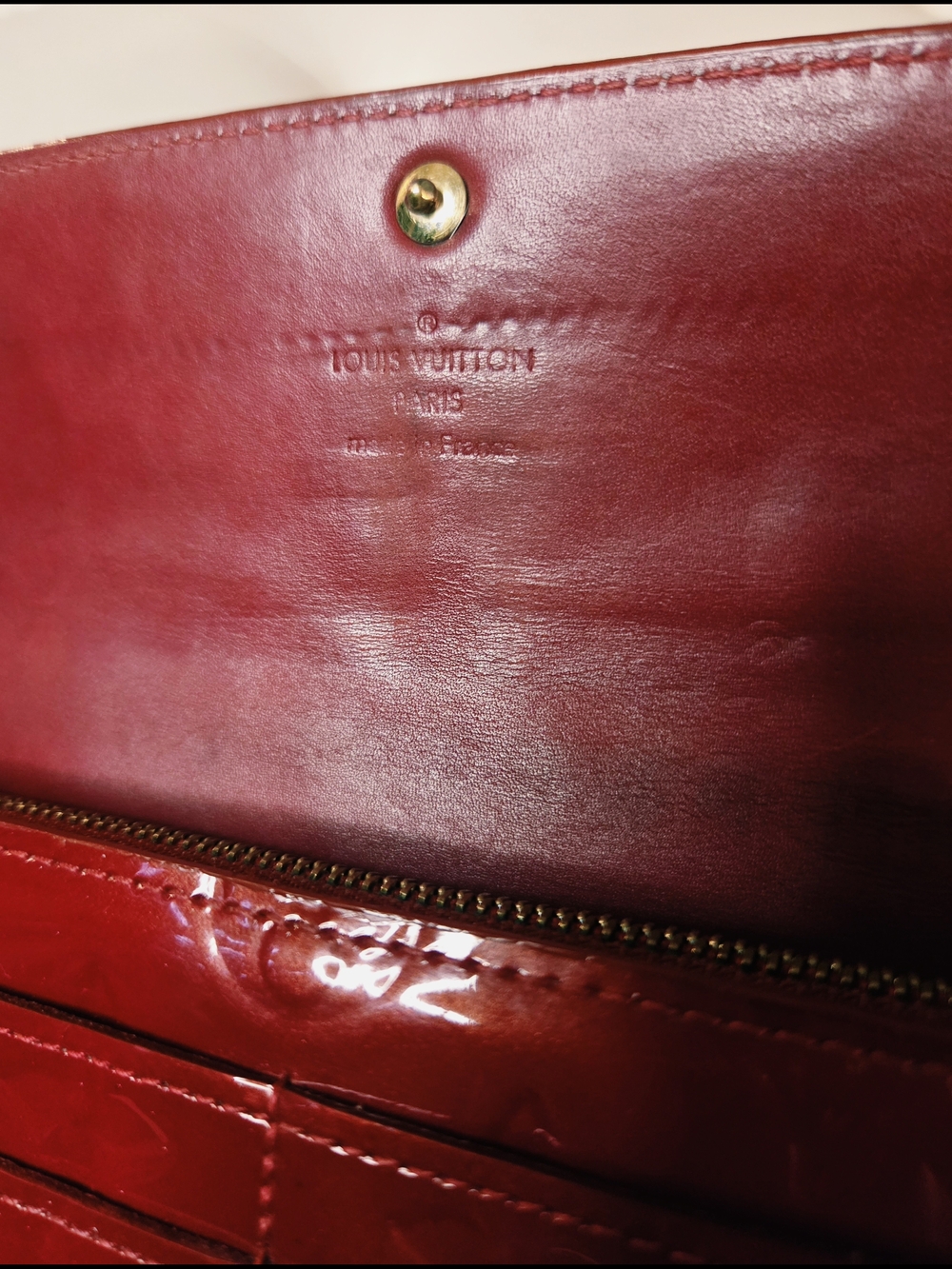 Authentic Louis Vuitton Sarah Wallet Pomme D'Amour Red Vernis Patent Leather - Picture 15 of 15
